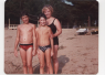 C:/PERSO/Genealogie/base_donnees_final/LEFEBVRE Media/photo_jf__ma_lefebvre_micheline_beauchamp_plage_ste_marcelline_1980.jpg